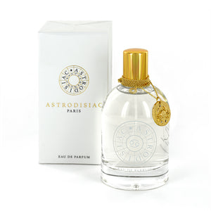 Discover our range of perfume and necklace Astrodisiac. Here is the Cancer !