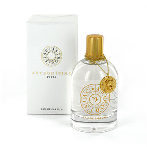Discover our range of perfume and necklace Astrodisiac. Here is the Capricorn !